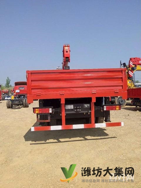 陜汽德龍隨車吊廠家直銷 包上戶 全國可分期