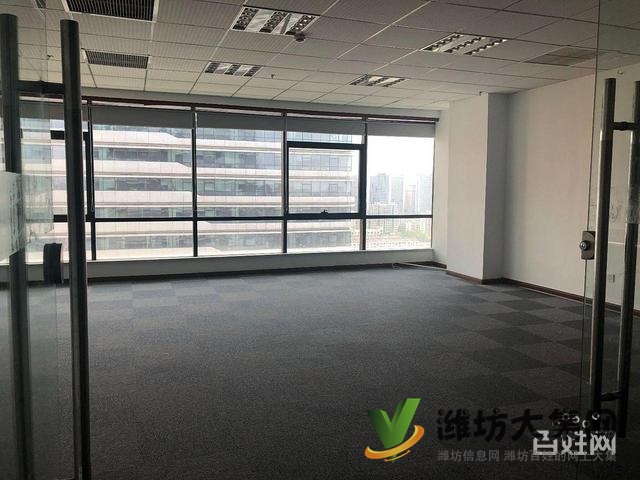 萬(wàn)達(dá)A座 南向?qū)懽謽?帶隔斷 精裝修