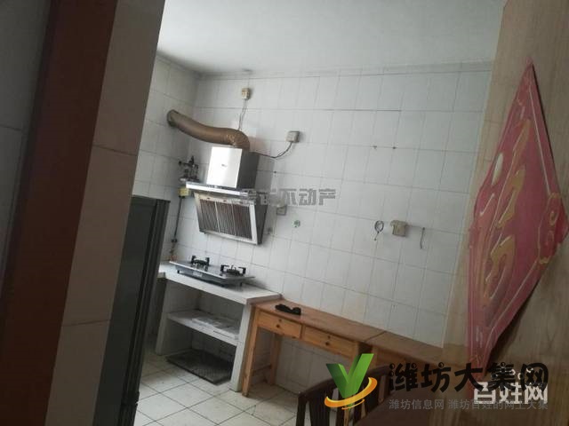 首付8萬 買***1樓 送儲藏室  僅此一套 急售