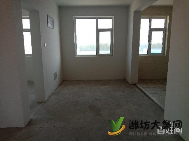 凡爾賽三室優(yōu)質(zhì)房源 133平三室 雙向陽臺 采光充