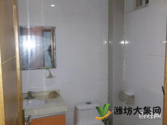 中百圈永安路小學(xué)近!多層鴻禧花園108平3室朝精裝 出稅