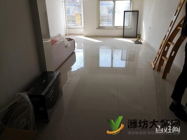 領秀城，南向大客廳，上下復式，興華學區房