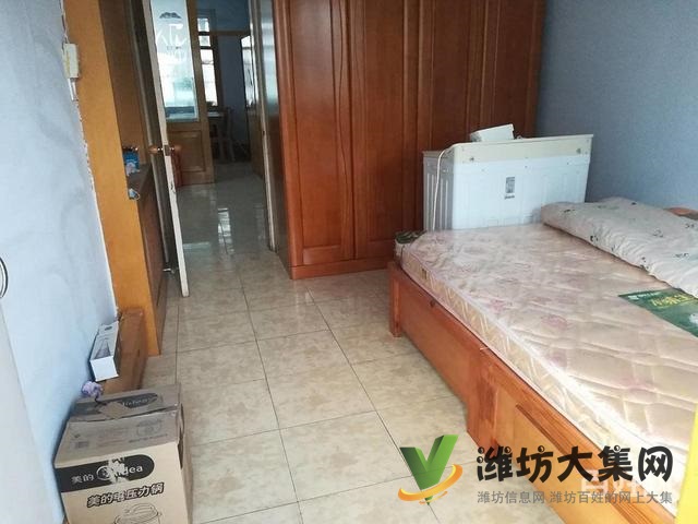 32萬購教師公寓,二樓三室朝陽,領包入住