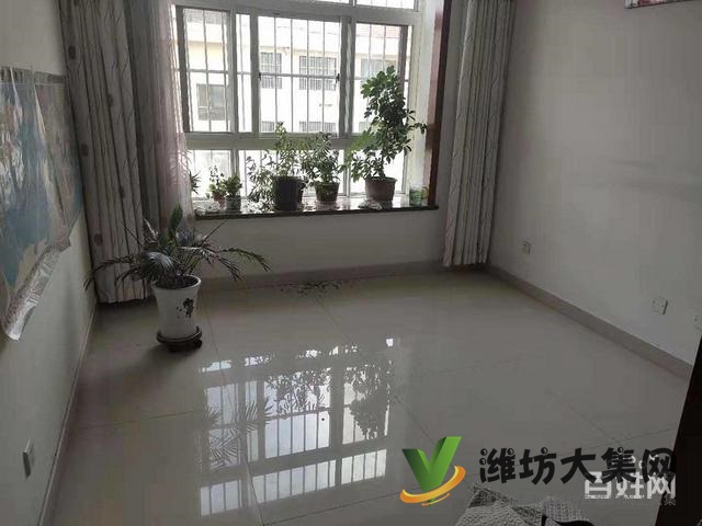 低首付,青云山小學不過路口,精裝三室帶大倉庫,拎包火急