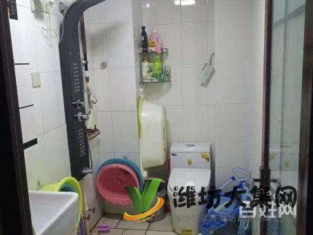 急售 萬達(dá)近 金鼎華府 精裝修兩室朝陽(yáng) 出稅帶所有家電