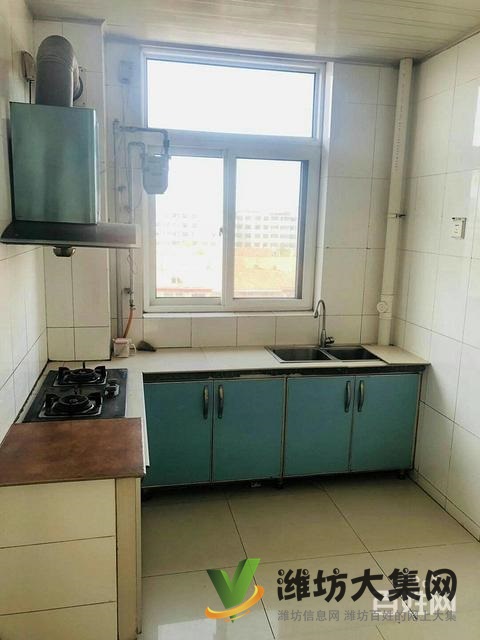 魯豐家園92平方,三室一廳帶倉(cāng)庫(kù),帶外置閣樓,僅售