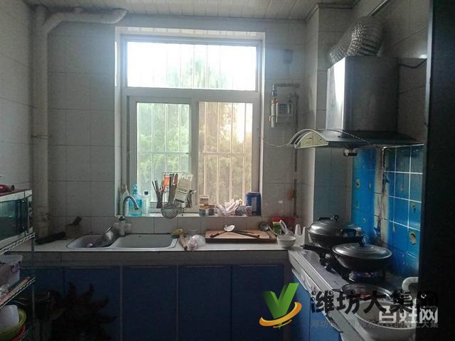 博萊特小區2室2廳 裝修房出稅 南向大客廳能改3室