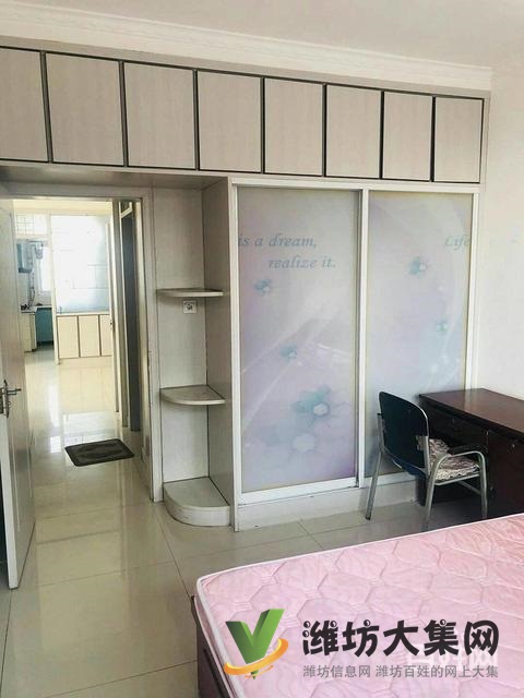 魯豐家園92平方,三室一廳帶倉(cāng)庫(kù),帶外置閣樓,僅售