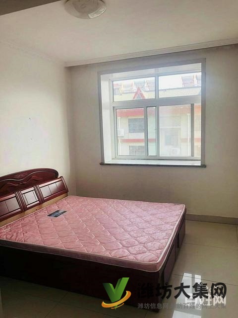 魯豐家園92平方,三室一廳帶倉(cāng)庫(kù),帶外置閣樓,僅售