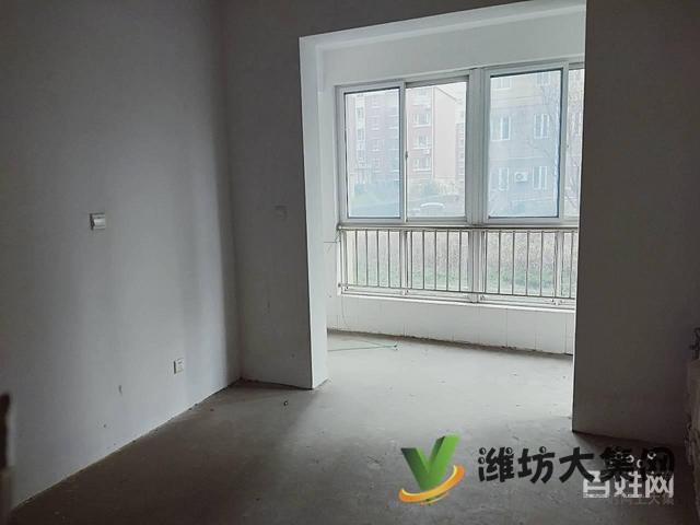 麗景花園南區(qū)大三室?guī)к囄粌?chǔ)藏室153平毛坯80萬(wàn)