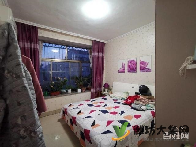 東埠中學(xué) 學(xué)區(qū)房精裝帶子母車庫,116平3室2廳2