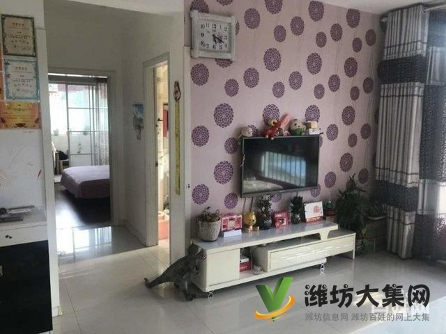 十里春風近大成優(yōu)盤82平精裝無稅送地下室南北通透僅售53萬