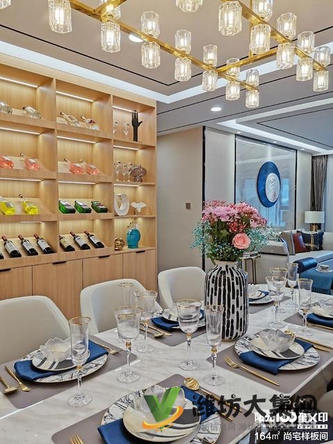 陽(yáng)光100四室兩廳兩衛(wèi)156平劃片廣文實(shí)小