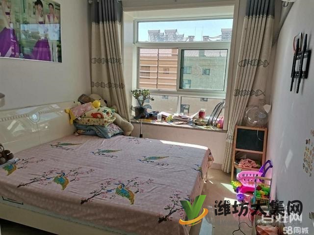 青云御景 園 3室2廳1衛 帶倉庫, 地上車位