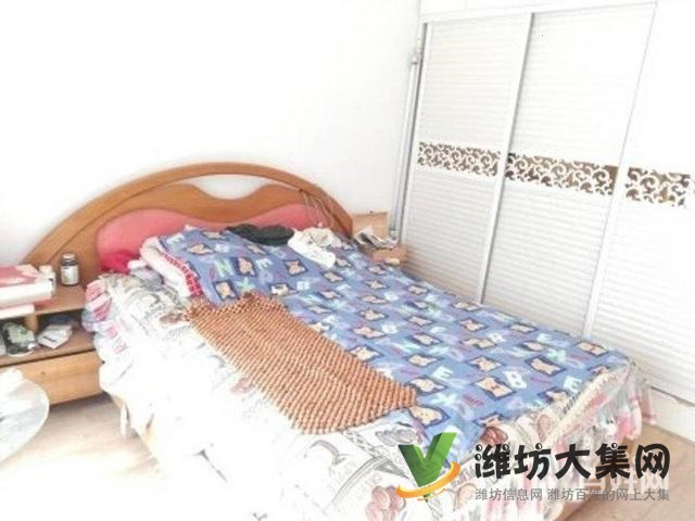 奧體中心 文苑小區多層一樓 精裝三室出稅雙氣供暖