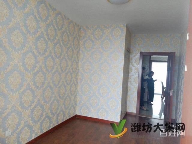 市北區(qū)好房 頂層復(fù)式 230平 六室四廳三衛(wèi)精裝未