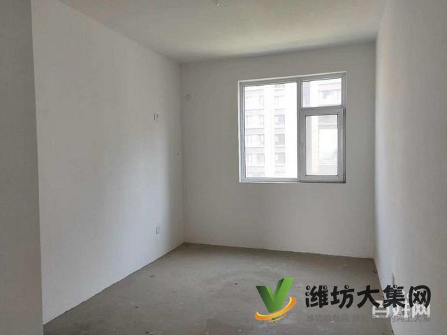 書香苑西,濰亭府特價房4998一口價。僅此一套隨時