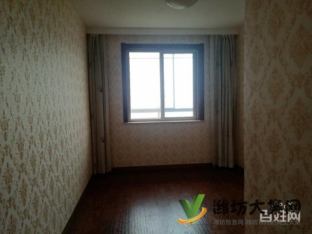 市北區(qū)好房 頂層復(fù)式 230平 六室四廳三衛(wèi)精裝未