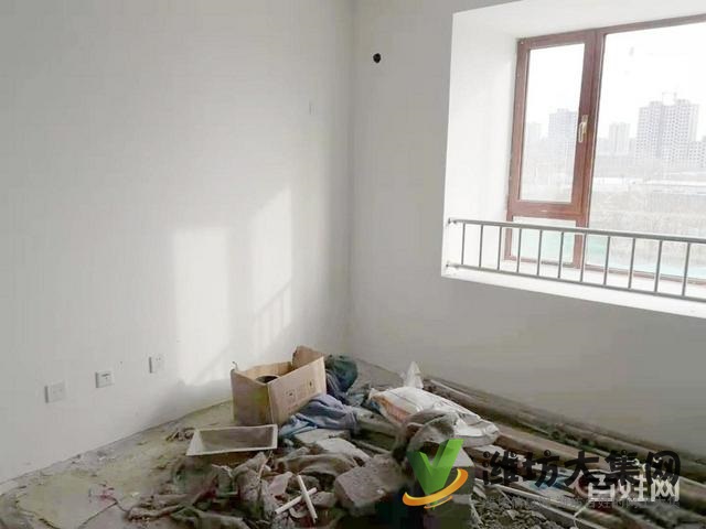 海龍路高鐵站近!一樓帶大院,全天無遮擋,南北通透,全明戶型