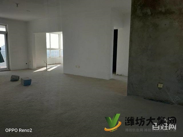 中央世家高層140平毛坯,帶大倉庫,三室兩廳兩衛,