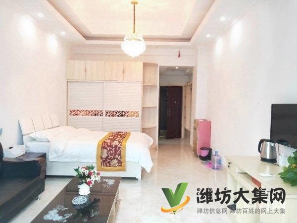 通亭街旁 歐洲小鎮 精裝公寓 南向 一室一廳一衛