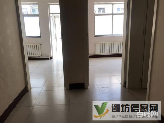 體育場近,欣海花苑一樓大院子,適合養老