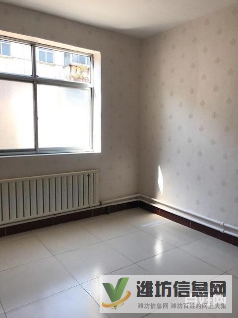 體育場近,欣海花苑一樓大院子,適合養老