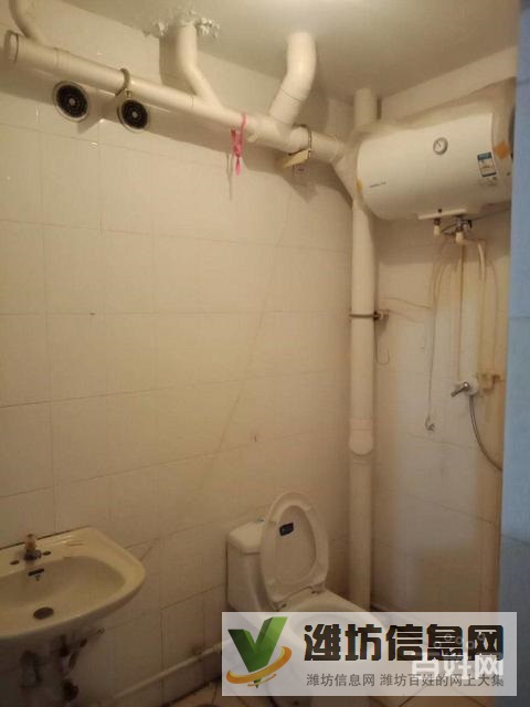 首 付10萬買西湖苑多層三樓91平三室一廳帶大儲藏