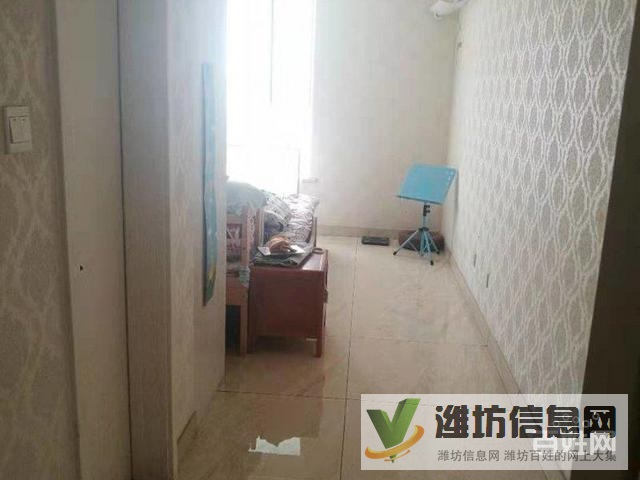 大有公館3室2廳2衛,電梯房精裝