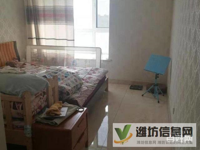 大有公館3室2廳2衛,電梯房精裝